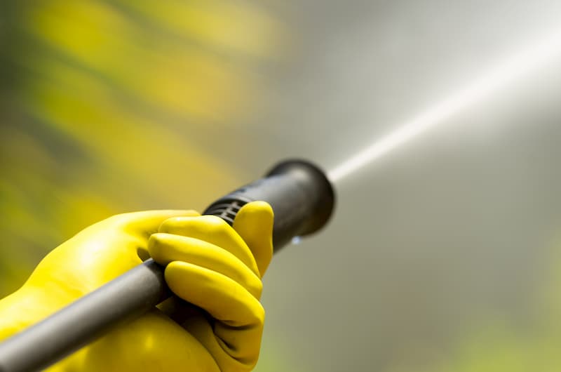 What To Look For In A Pressure Washing Professional